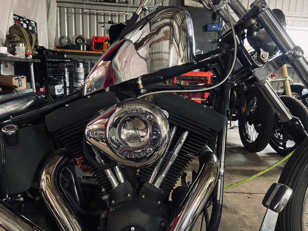 1999 H-D Softail Night-Train Custom – Wolfsmiths Heights