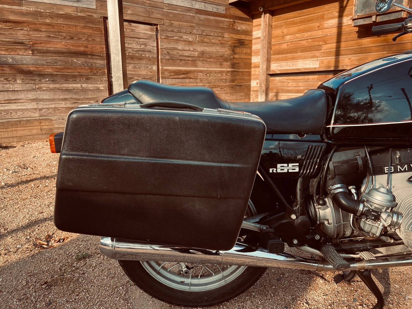 Giveaway 1984 BMW R65