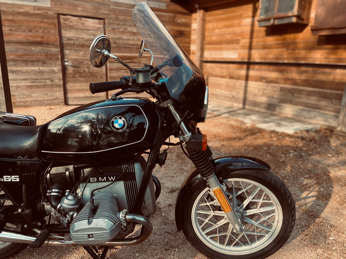 Giveaway 1984 BMW R65