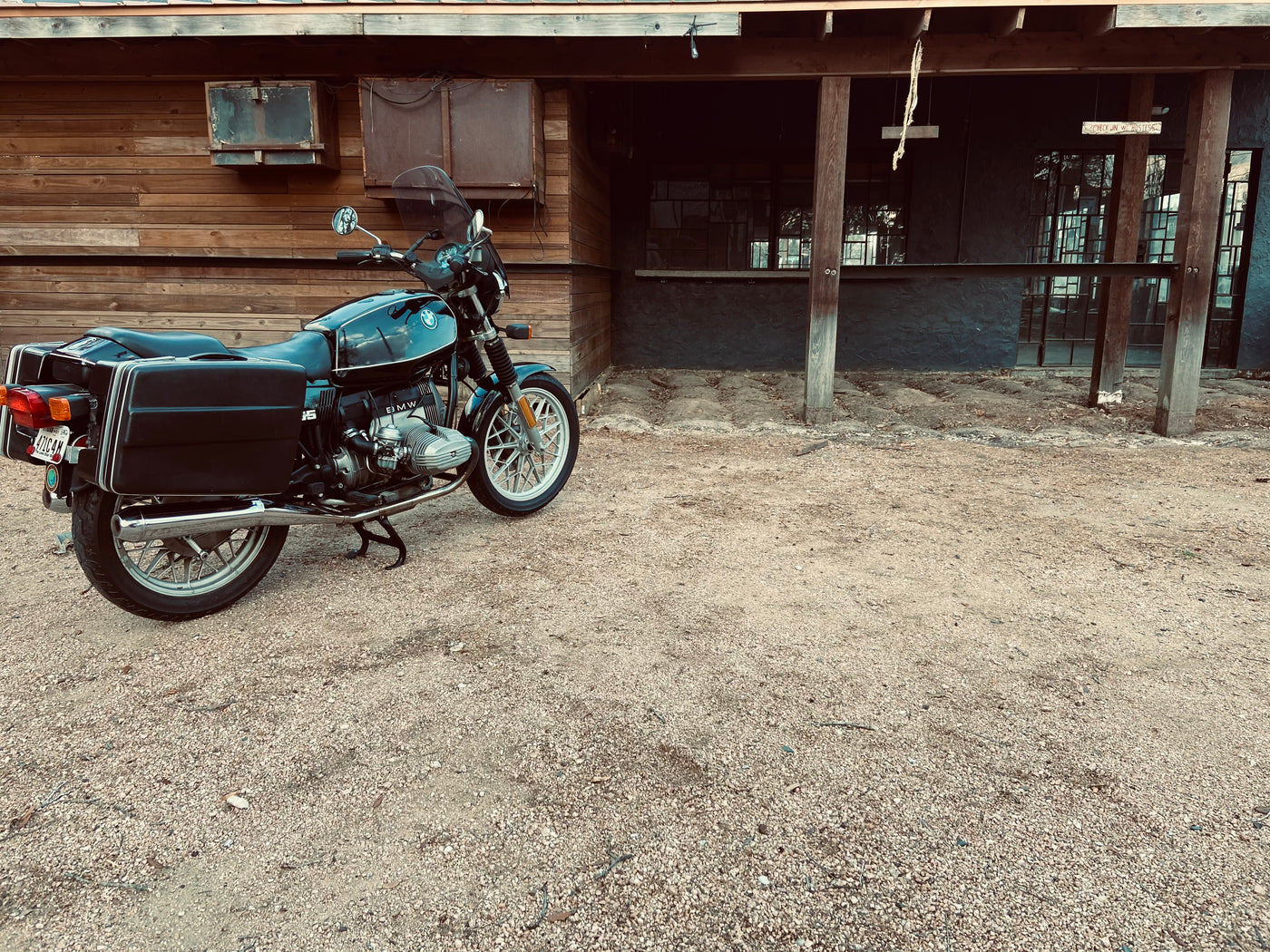 Giveaway 1984 BMW R65